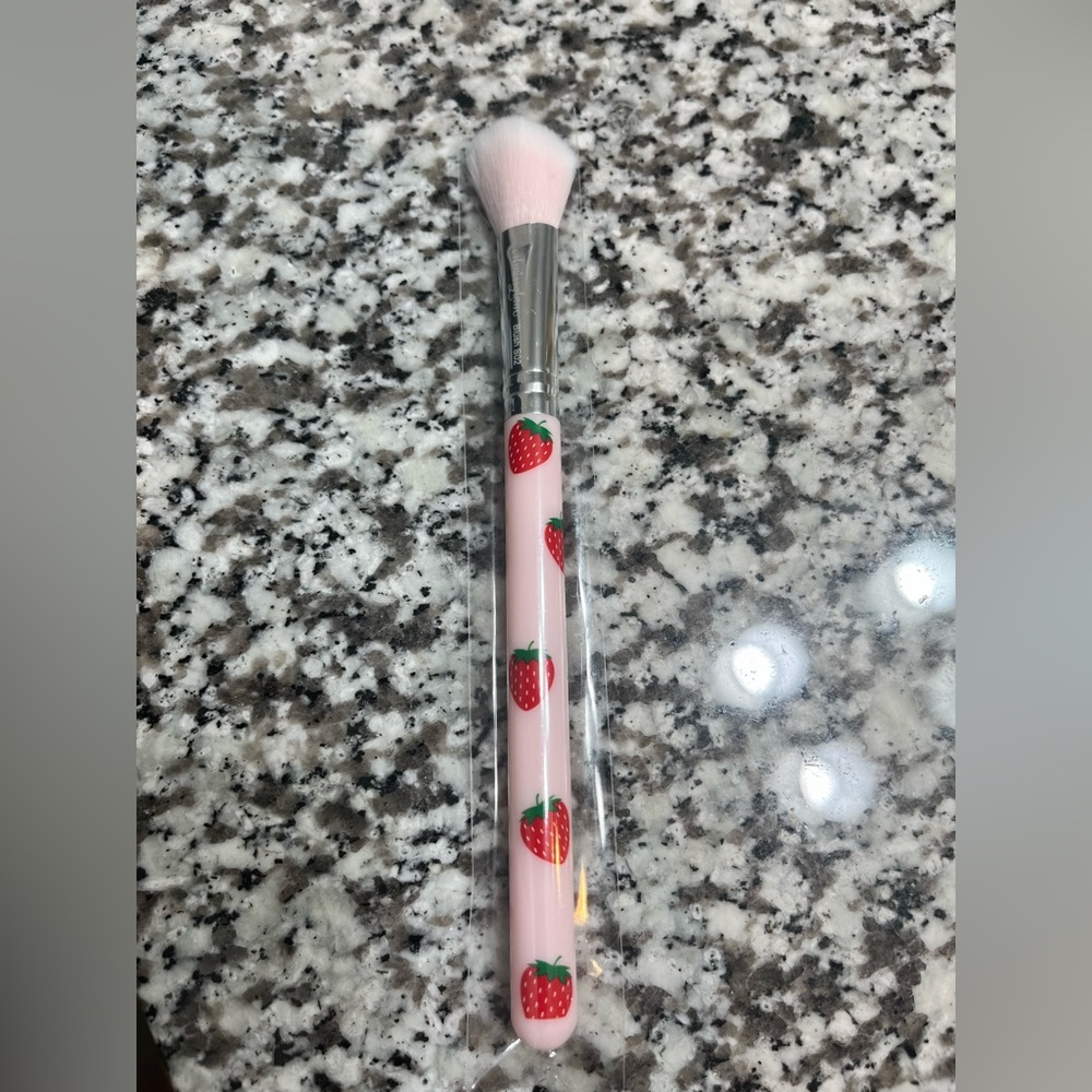 SLMISSGLAM Strawberry Blusher+Contour